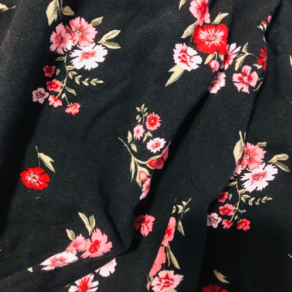 Soft Shorts - Picture 2 of 3